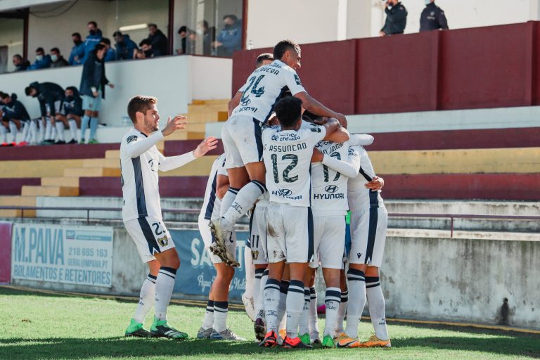 Alexandre Penetra chamado à seleção sub-21 - FC Famalicão